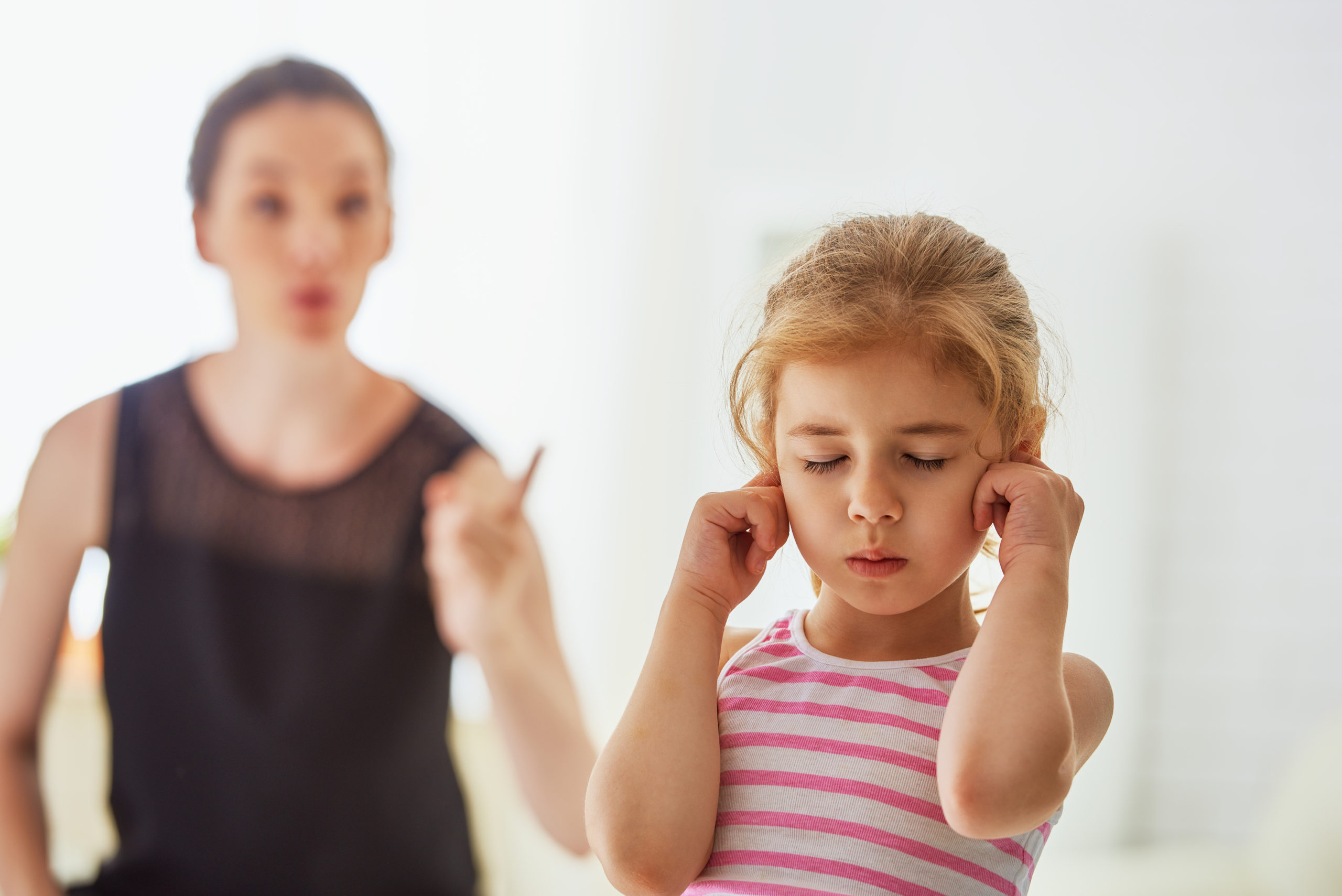Как перестать кричать на ребенка: советы эксперта
