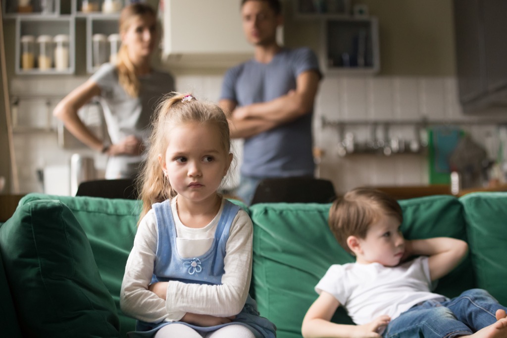 Неуправляемый ребенок: родительское попустительство или чрезмерная строгость | lisa.ru