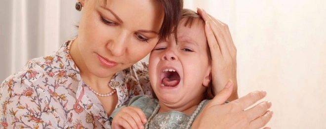 Ребенок не хочет ходить в садик и плачет — что делать, советы психолога