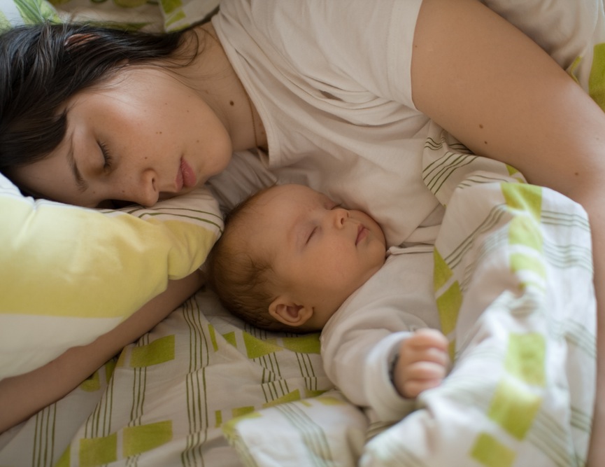 Совместный сон с ребенком. причины, последствия