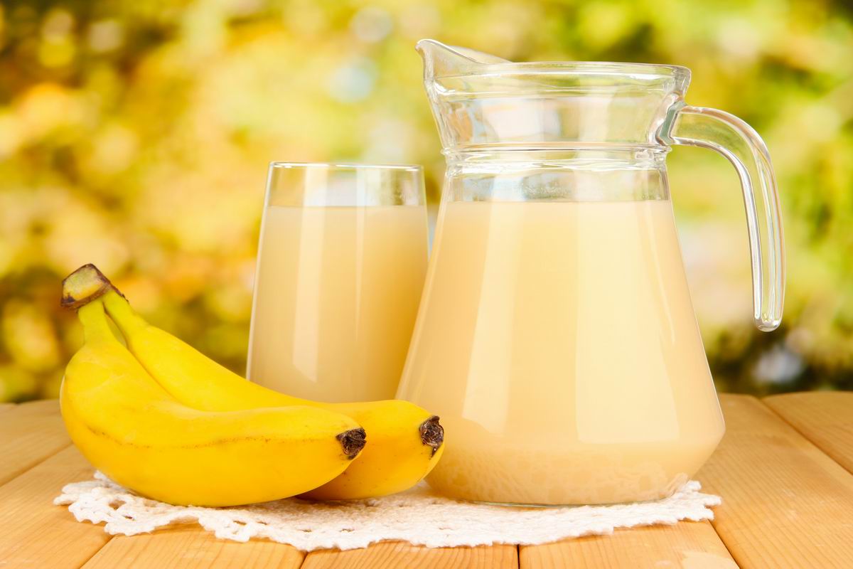Польза банана с молоком при кашле для взрослого и ребенка: рецепты с медом, какао и лимоном, отзывы