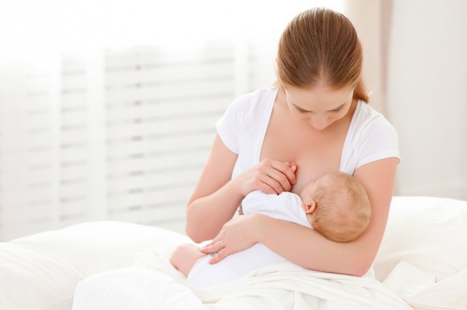 Как разбудить грудного ребенка для кормления