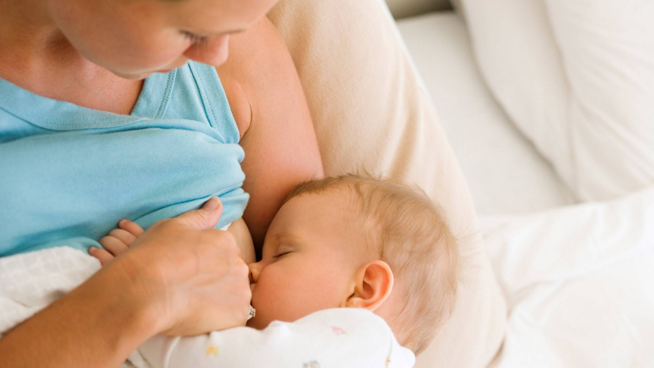 10 причин, по которым мамы, кормящие детей смесью, завидуют мамам на гв