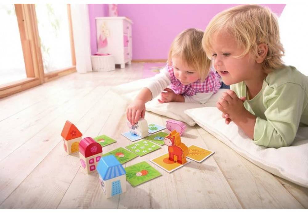 Развивающие игры для детей до года: обзор и описание 57 игр отдельно для каждого месяца от детского психолога