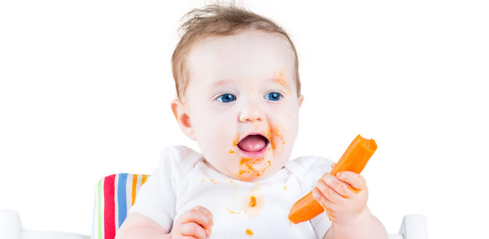 Как приучить ребенка к твердой пище: полезные советы