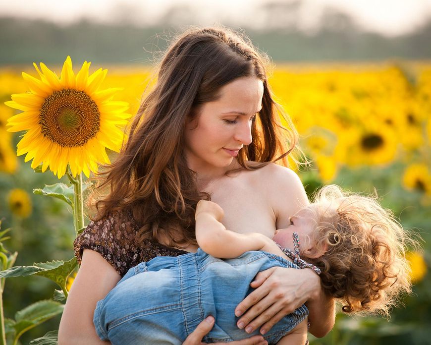 Грудное вскармливание: режим кормлений и возможные осложнения. как наладить кормление грудью ребенка