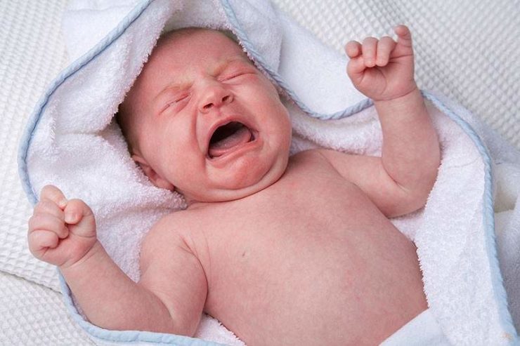 Симптомы заложенного носа у новорожденных детей: причины хрюкания, сопения,храпа