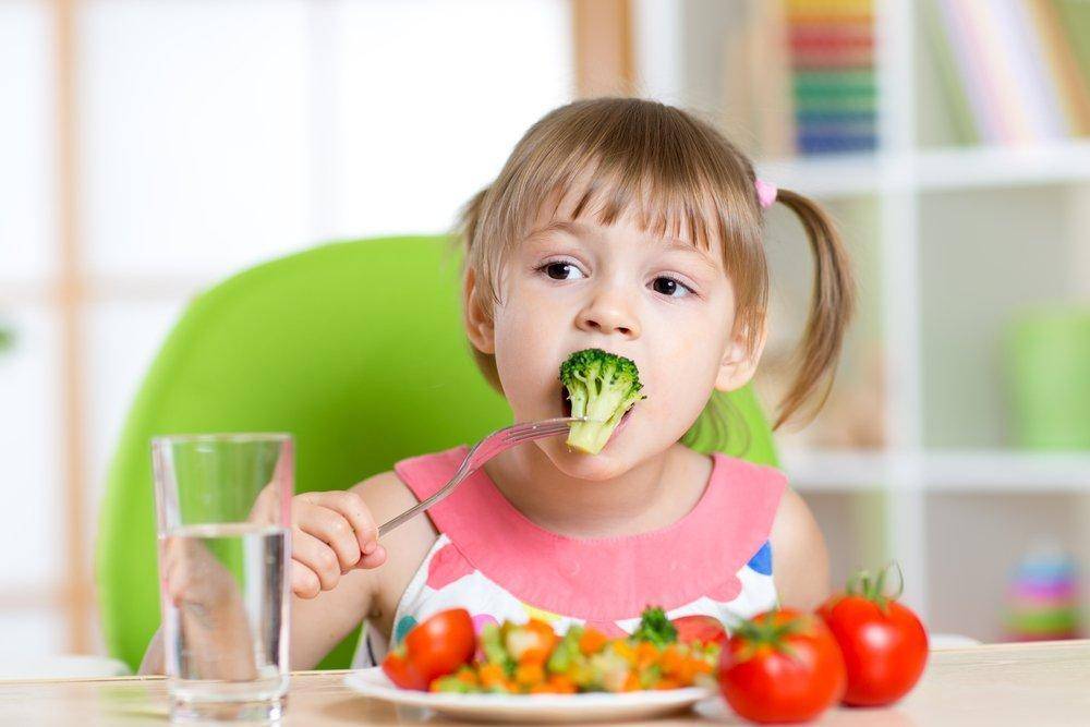 Почему нельзя кормить ребёнка если он не хочет при болезни и в других случаях