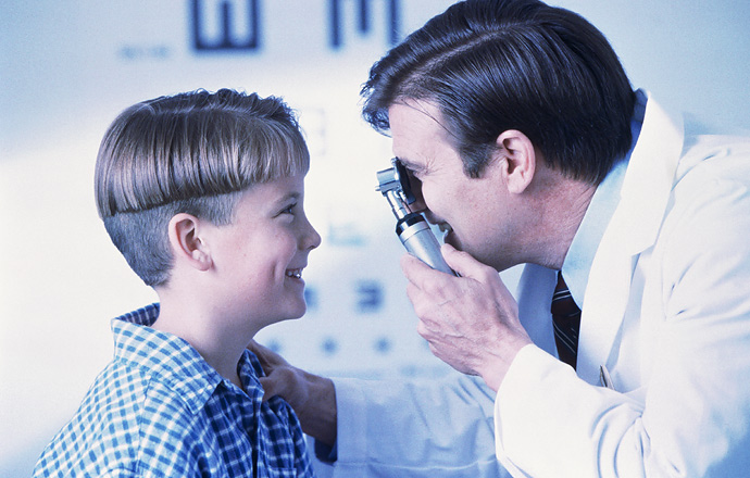 Глазные капли для детей - список лучших препаратов, отзывы