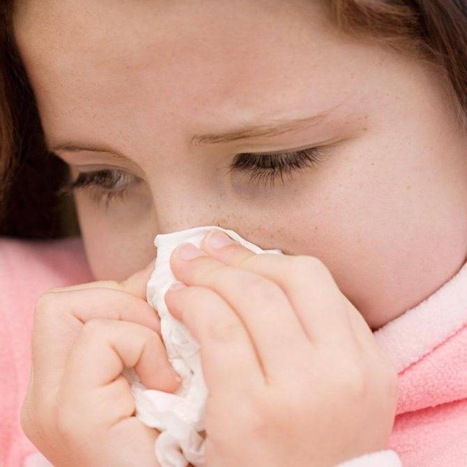 Чем лечить заложенность носа у детей в домашних условиях?