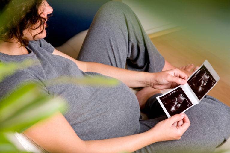 Еще можно или надо было раньше? мифы о поздней беременности | интернет-журнал морс | курск