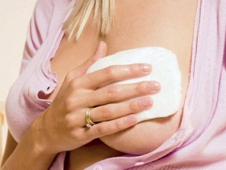 Как возобновить лактацию: 6 причин нарушения и 7 способов вернуть выработку грудного молока