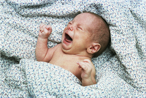 Новорожденный ребенок не спит весь день - всё о грудничках