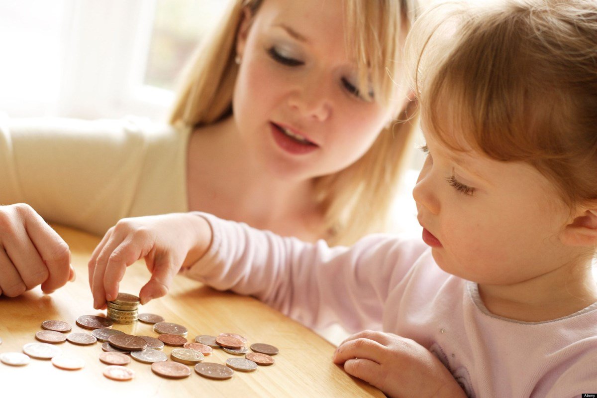 Как научить ребенка тратить деньги – и зарабатывать. карманные деньги для ребенка