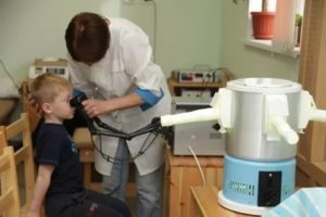 Лазеротерапия при аденоидах у детей: преимущества и описание лечения