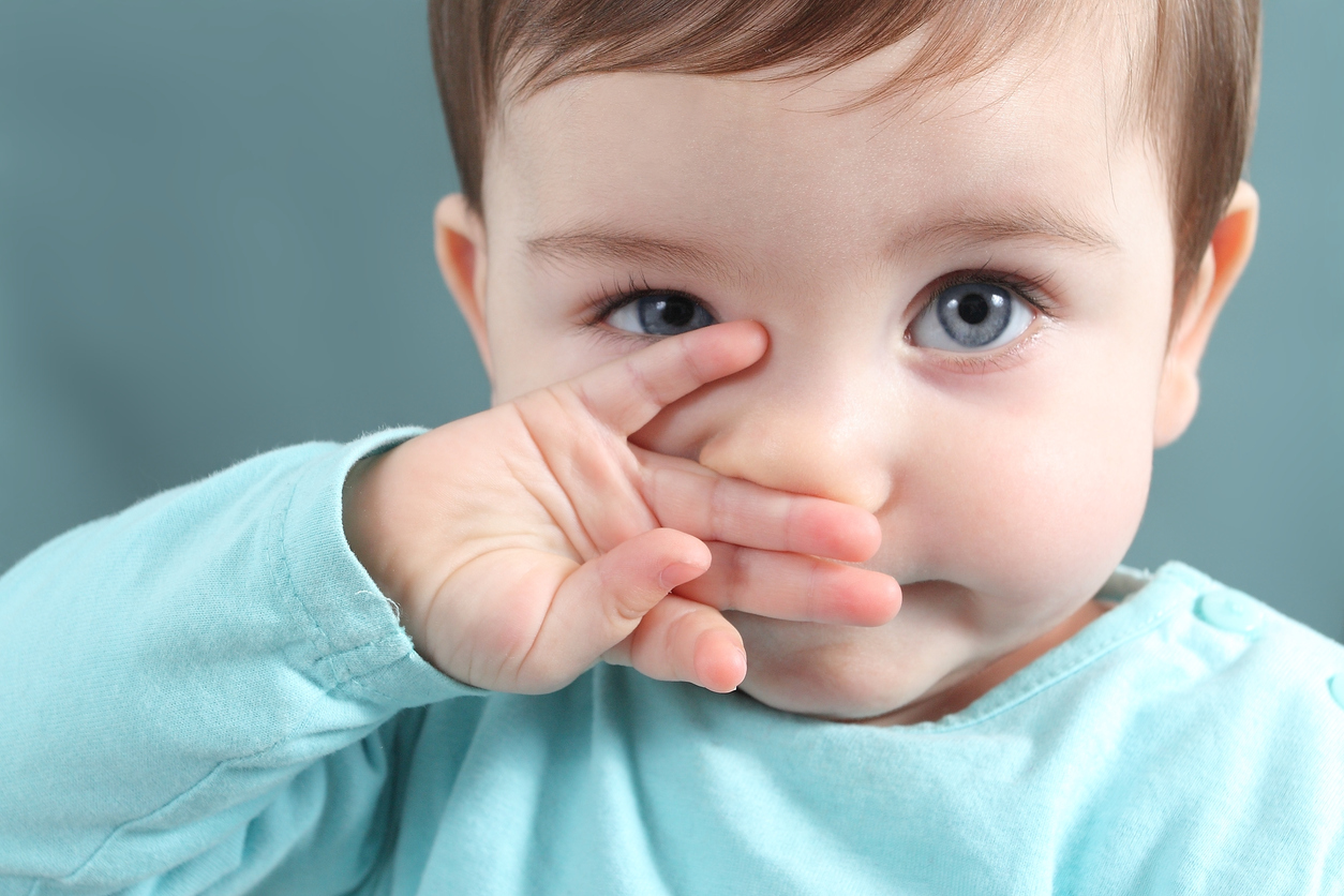 У ребенка заложен нос, но нет насморка: что делать в домашних условиях, чем лечить