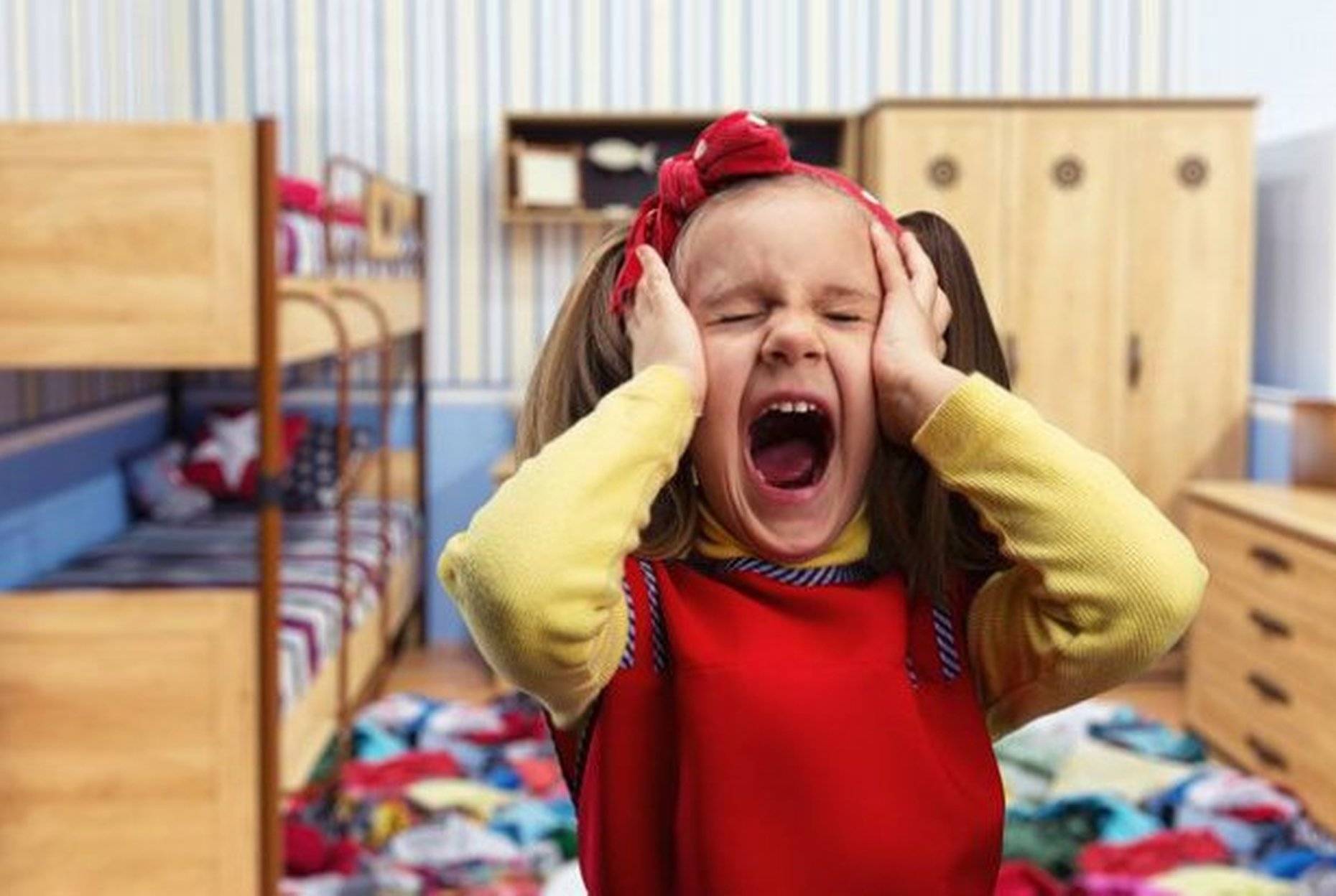 Истерика (истерический невроз) у ребенка: по любому поводу, советы психолога, после сна