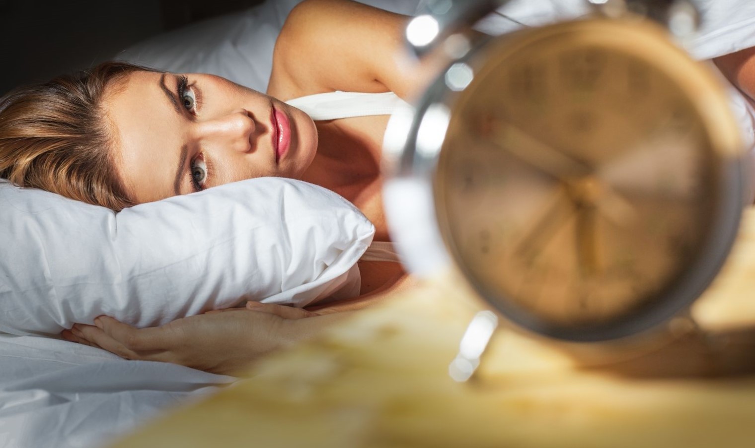 Разновидности сильных заговоров для спокойного сна и на бессоницу