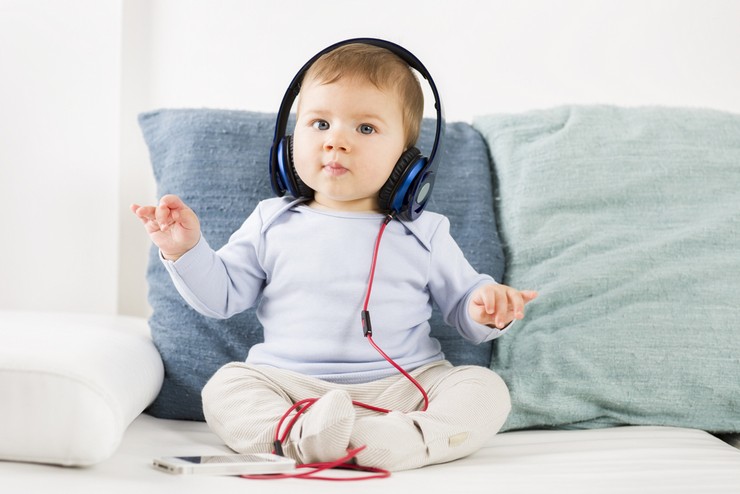 Влияние музыки на развитие личности ребенка: какая музыка полезна для детей и с какого возраста можно слушать музыку?