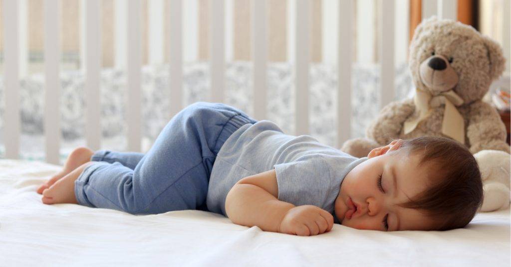 Как помочь ребенку быстро заснуть | уроки для мам