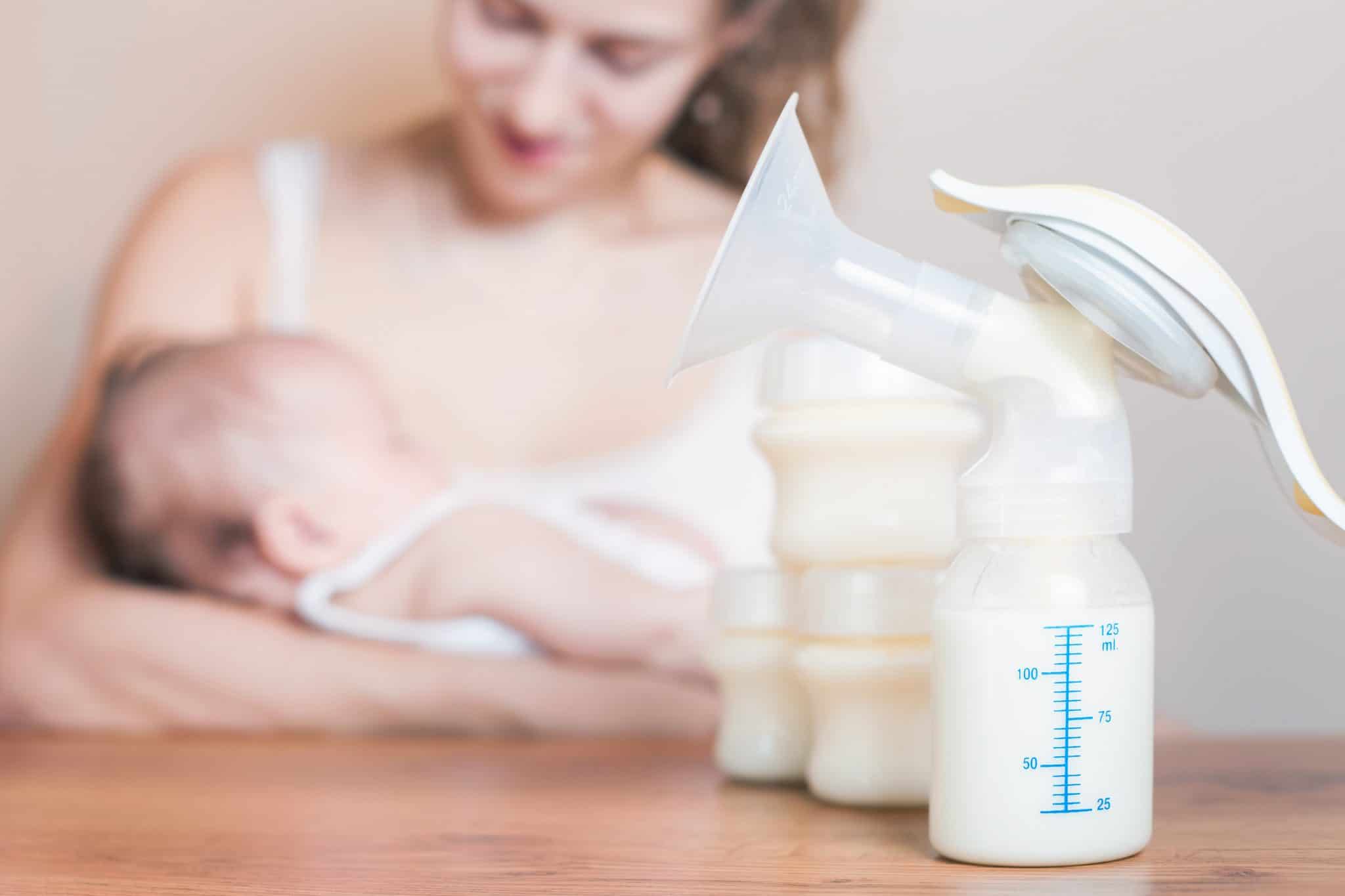 Как правильно сцеживать грудное молоко, правила сцеживания (когда и как часто)
