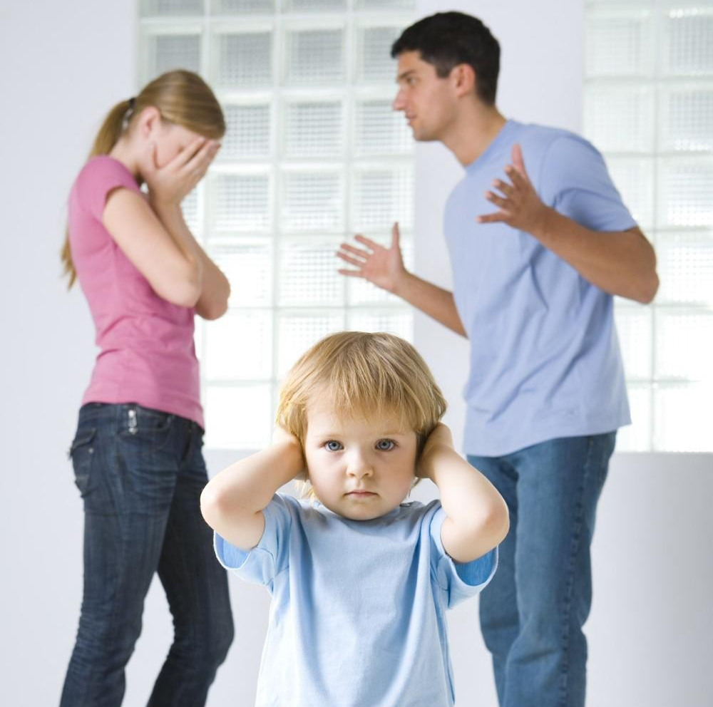 Как родители сами прививают страхи своим детям, а потом удивляются - откуда это у них ❗️☘️ ( ͡ʘ ͜ʖ ͡ʘ)