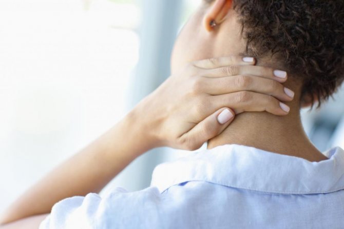 Не поворачивается шея ребенка делать. причины и лечение боли в шее у ребенка - новая медицина
